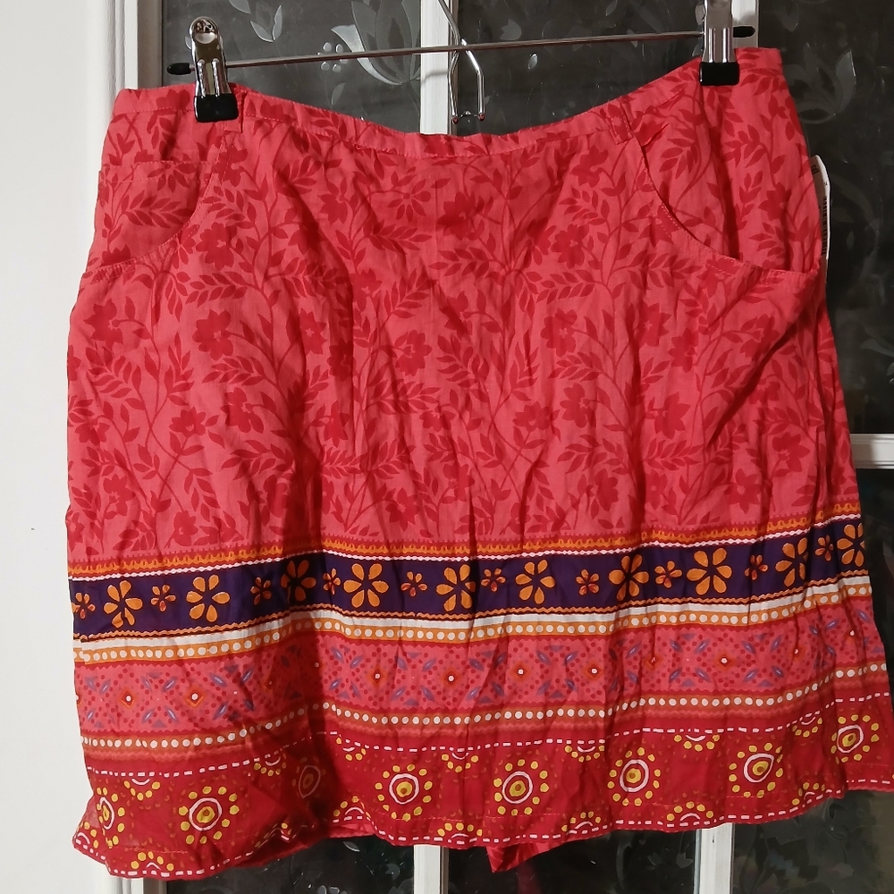 Blue Plate Short Skirt Skort Women’s Size 14 Cotton Bohemian Red Floral Stripe